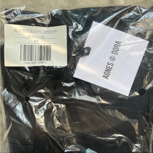 Agnes & Dora Blouson Sleeve Cardigan - Picture 4 of 4